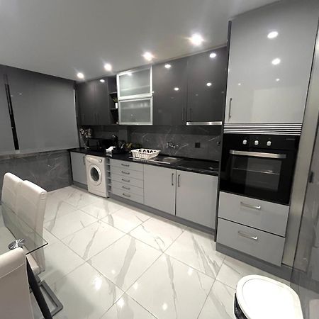 N3 Apartment Amadora Kültér fotó