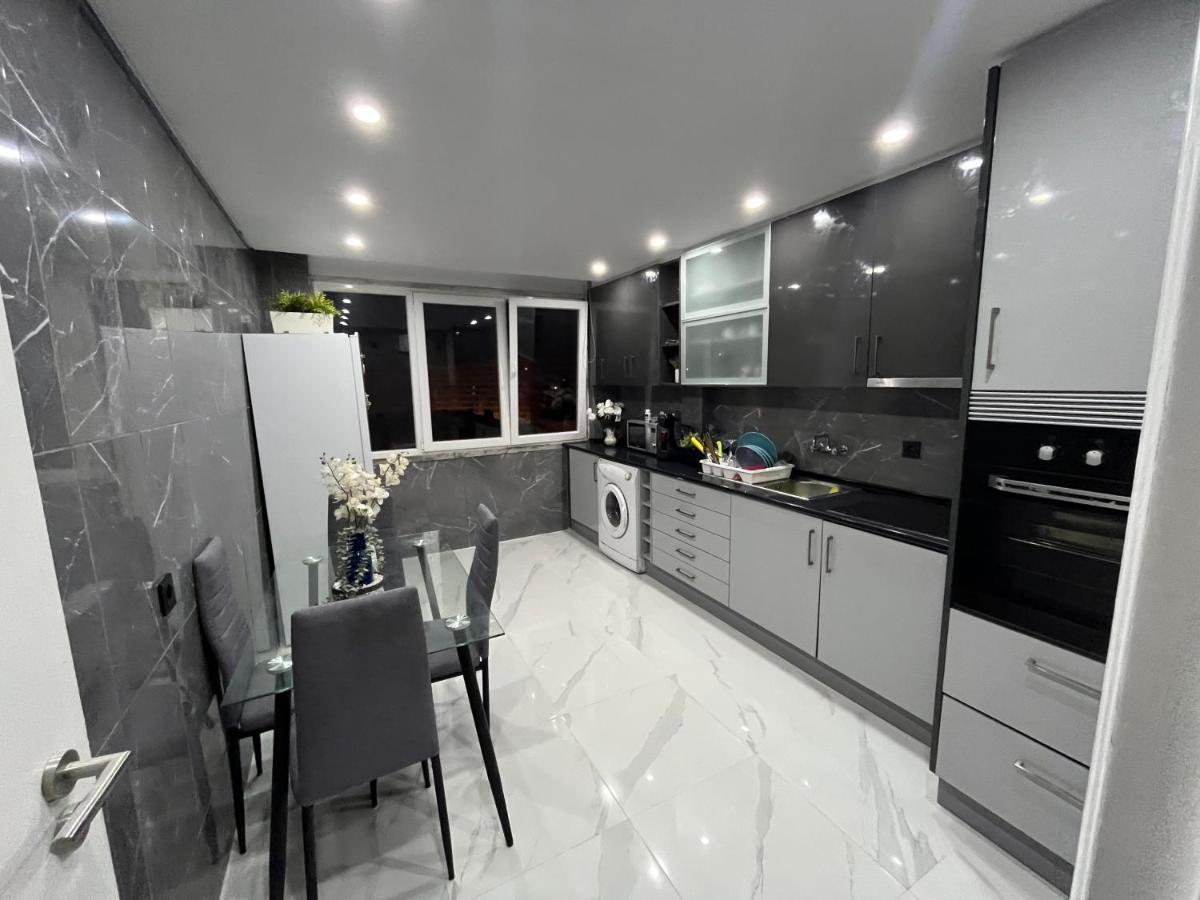 N3 Apartment Amadora Kültér fotó